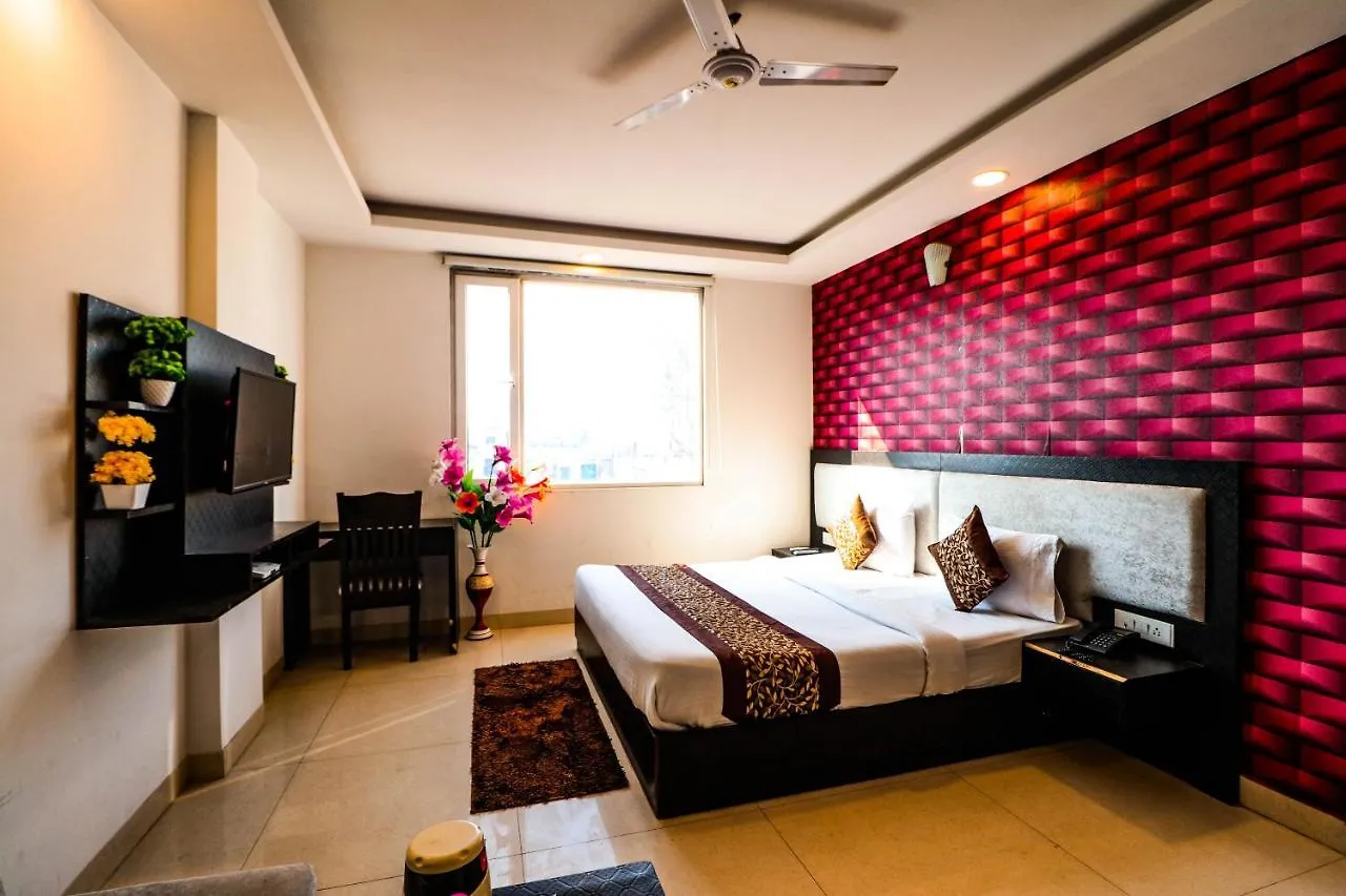 ***  Hotel Olive Zone Near Delhi Airport New Delhi India