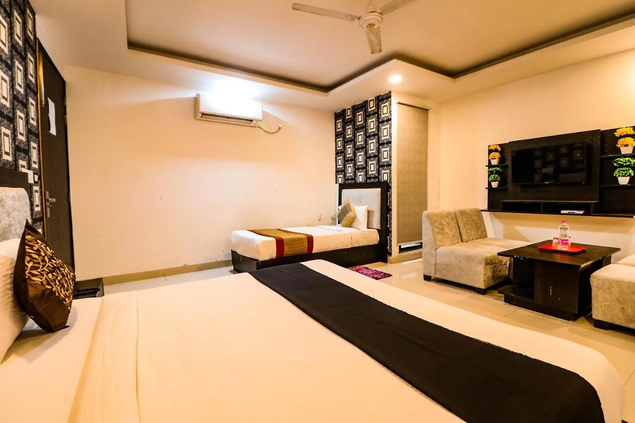 Hotel Olive Zone Near Delhi Airport New Delhi India