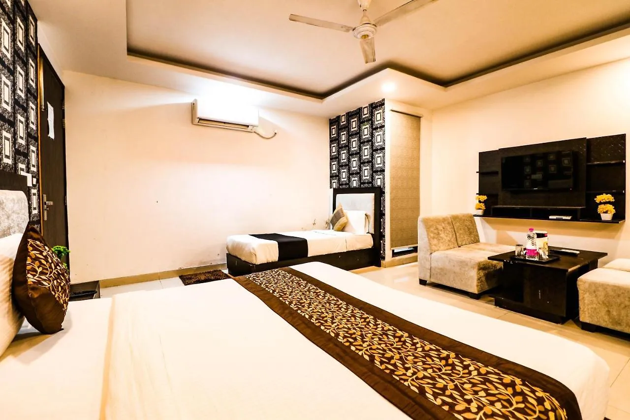 Hotel Olive Zone Near Delhi Airport New Delhi