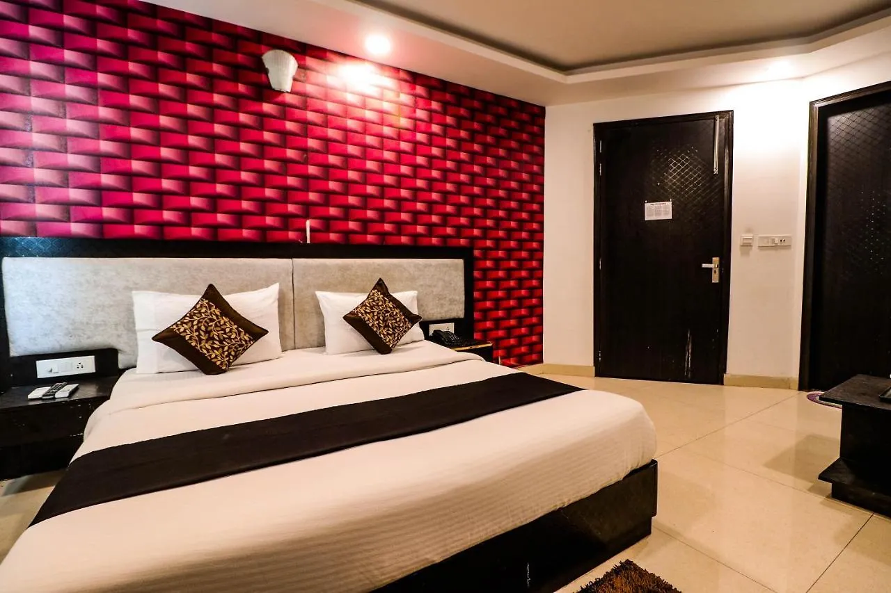 Hotel Olive Zone Near Delhi Airport New Delhi 3*,  India