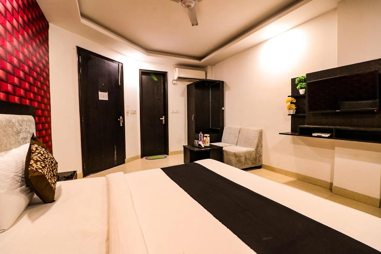 ***  Hotel Olive Zone Near Delhi Airport New Delhi India