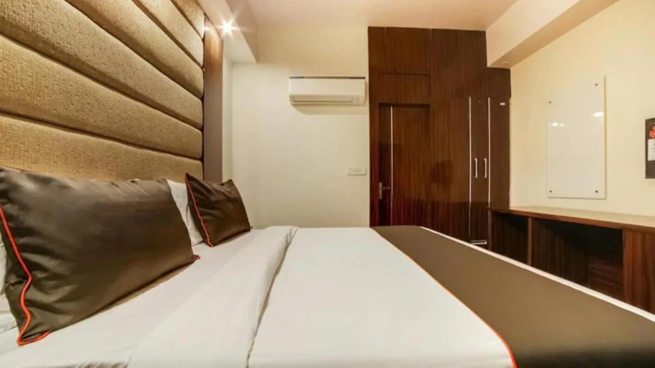 Hotel Olive Zone Near Delhi Airport New Delhi