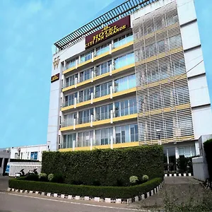 Citi Grande Hotel Zirakpur